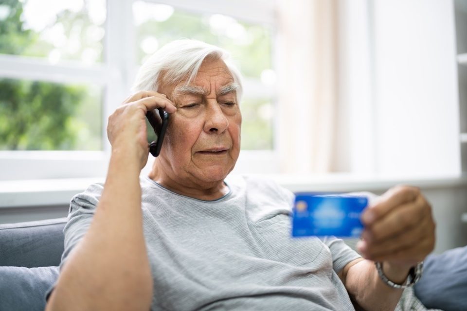 Spoofing bancaire par usurpation d'identité